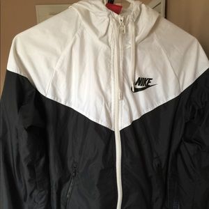 NIKE windbreaker (black/white)